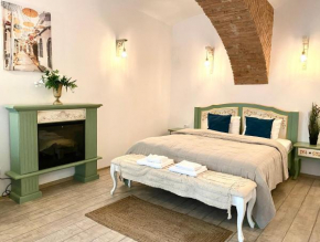 Republique Apartment